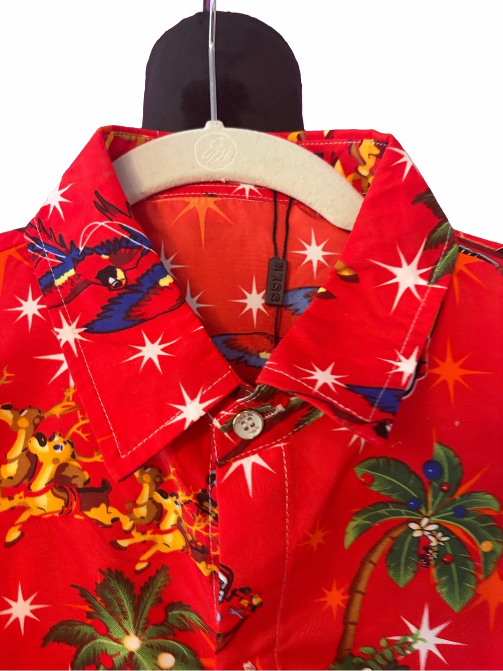 🆕💜SSLR Men’s Christmas Hawaiian Shirt Santa Reindeer Classic Car Button Up NWOT - Picture 3 of 10